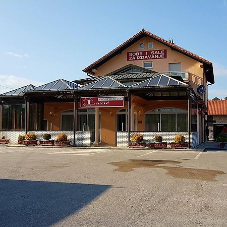 Hotel Gostionica Lazić Zvornik Esterno foto