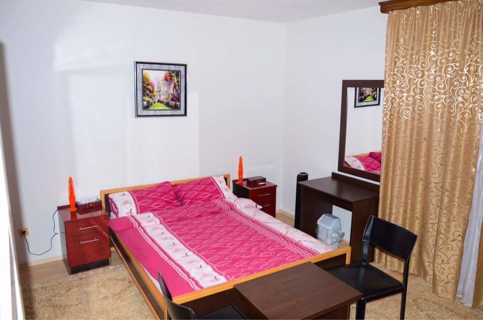 Hotel Gostionica Lazić Zvornik Esterno foto